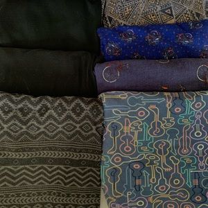 LOT 6 TC leggings plus fleece lined black 🦄🖤